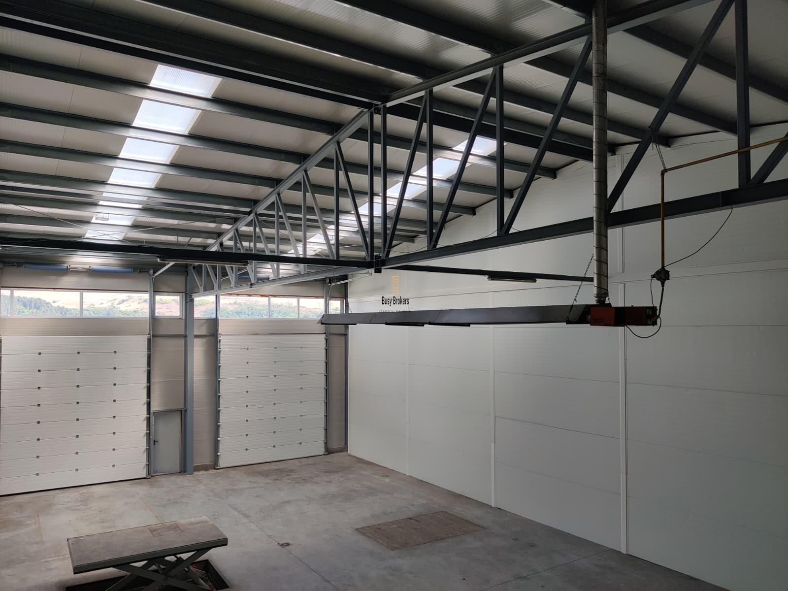 Spatiu Industrial - 340 mp - Logistica - Productie - Depozitare - Distributie - Floresti