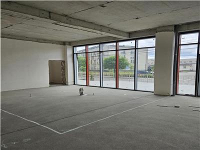 Commercial Space – 200 sqm – Showroom – Services – Medical Clinic