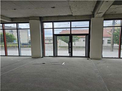 Commercial Space – 200 sqm – Showroom – Services – Medical Clinic