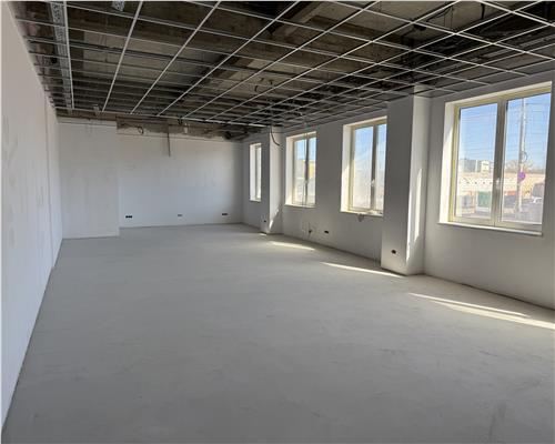 Spatiu Comercial - 350 mp - Showroom - Comert - Servicii